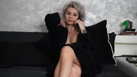 Asha online show from 01-13-26, 09:47