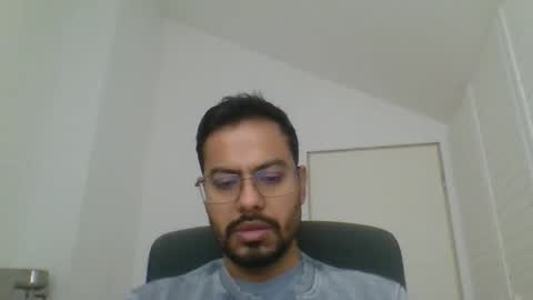 Snapshot of asharma1984xyz chatting on 01-13-26, 08:19 asharma1984xyz online show from 01-13-26, 08:19