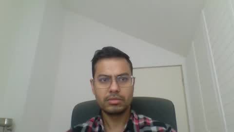 Snapshot of asharma1984xyz chatting on 03-09-26, 09:13 asharma1984xyz online show from 03-09-26, 09:13