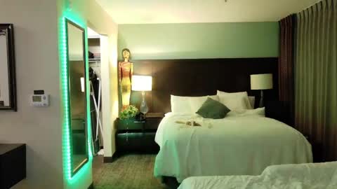 Ashelynn Grey online show from 04-05-26, 08:11