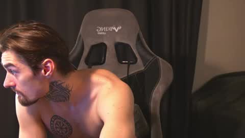 Snapshot of asher_88 chatting on 04-29-26, 10:19 Jerk Machine online show from 04-29-26, 10:19