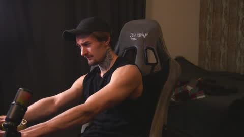 Snapshot of asher_88 chatting on 05-30-26, 07:38 Jerk Machine online show from 05-30-26, 07:38
