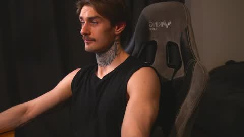 Snapshot of asher_88 chatting on 06-03-26, 01:36 Jerk Machine online show from 06-03-26, 01:36
