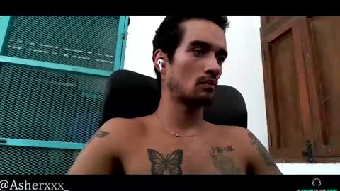 Snapshot of asherxxx_ chatting on 04-27-26, 08:40 CARIBBEAN DREAM online show from 04-27-26, 08:40
