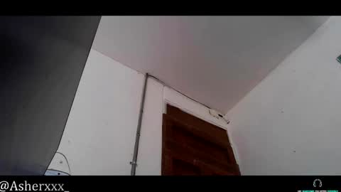 Snapshot of asherxxx_ chatting on 05-06-26, 03:39 CARIBBEAN DREAM online show from 05-06-26, 03:39
