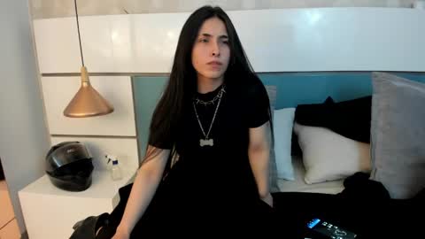 Ashkoreh online show from 05-19-26, 07:20