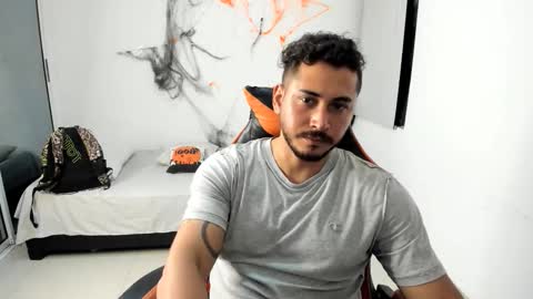 ashlan_king online show from 11-17-25, 02:39