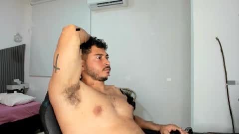 Snapshot of ashlan_king chatting on 05-05-26, 09:34 ashlan_king online show from 05-05-26, 09:34