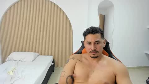 Snapshot of ashlan_king chatting on 05-16-26, 03:36 ashlan_king online show from 05-16-26, 03:36