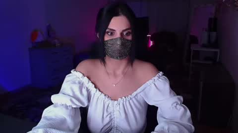   Yasmina   online show from 12-04-24, 06:55