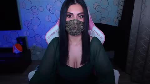   Yasmina   online show from 10-04-25, 05:05