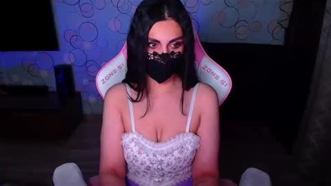   Yasmina   online show from 12-02-25, 04:40