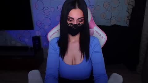   Yasmina   online show from 02-05-26, 03:55