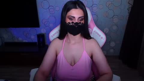Snapshot of ashley__cooper__ chatting on 06-11-26, 04:10 Yasmina online show from 06-11-26, 04:10