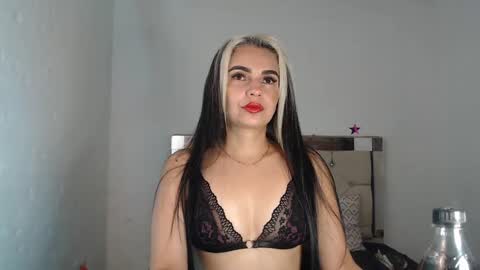Snapshot of ashley__tylor chatting on 01-12-25, 03:17 ashley__tylor online show from 01-12-25, 03:17
