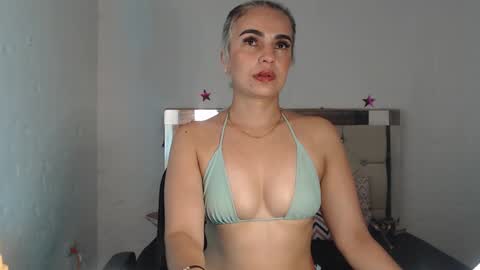 Snapshot of ashley__tylor chatting on 01-13-25, 07:00 ashley__tylor online show from 01-13-25, 07:00