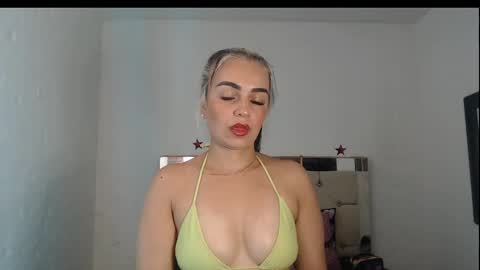 Snapshot of ashley__tylor chatting on 01-15-25, 03:11 ashley__tylor online show from 01-15-25, 03:11