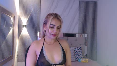 ashley__tylor online show from 04-09-26, 12:10