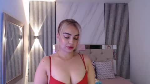 ashley__tylor online show from 04-12-26, 03:00
