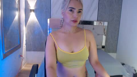 Snapshot of ashley__tylor chatting on 07-10-26, 04:20 ashley__tylor online show from 07-10-26, 04:20