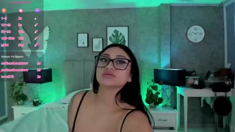 Snapshot of ashley_bruche chatting on 03-04-25, 05:34 Ashleyy online show from 03-04-25, 05:34