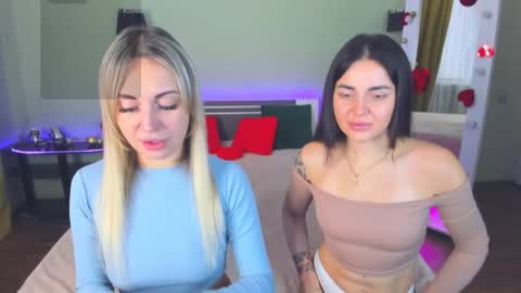 Alina online show from 10-15-25, 08:03