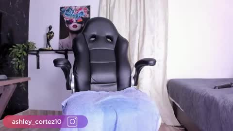 Snapshot of ashley_crotez chatting on 02-12-25, 03:07 Ashley Cotez online show from 02-12-25, 03:07