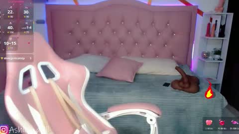 Ashley online show from 10-31-25, 10:22