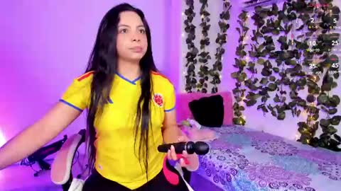 Snapshot of ashley_morgan_18 chatting on 07-04-26, 03:35 ashley online show from 07-04-26, 03:35