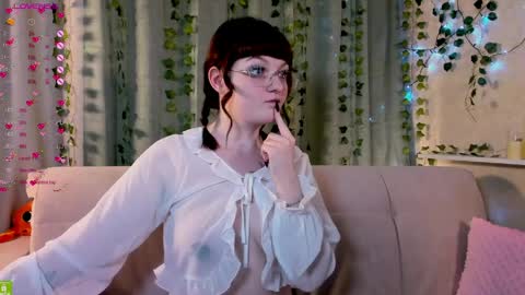 Ashley online show from 04-06-26, 02:09