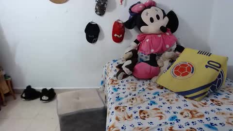 ashley pink11 online show from 04-22-26, 10:55