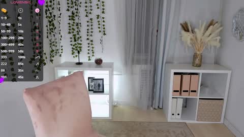 Snapshot of ashley_swan chatting on 02-09-25, 12:49 Ashley next stream on Sunday online show from 02-09-25, 12:49