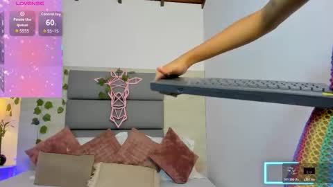 AshleyHill online show from 10-29-25, 04:04