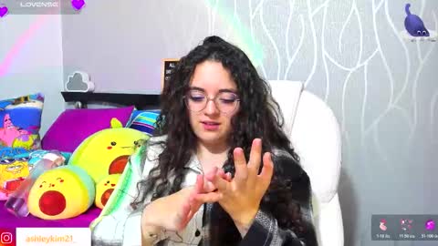 .. Ashley .. online show from 11-29-25, 01:41