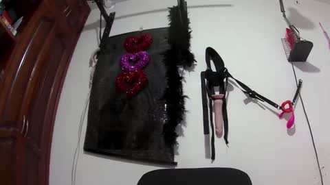 Snapshot of ashleyreyes_ chatting on 02-22-25, 03:01 Ashley online show from 02-22-25, 03:01