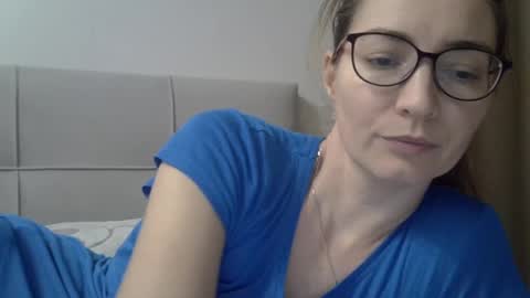 Ashley online show from 12-14-25, 02:22