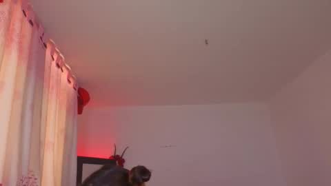 ASHLEY online show from 01-19-26, 01:48