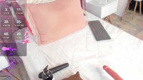 Ashlie online show from 09-16-25, 01:12