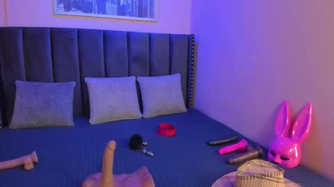 ashlye_miller_ online show from 10-19-25, 04:02