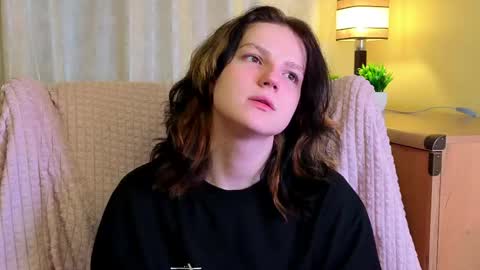 Kristine online show from 04-10-26, 09:19