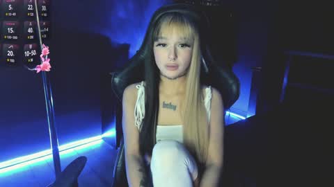 Snapshot of ashmila chatting on 01-28-25, 06:38 Mila online show from 01-28-25, 06:38