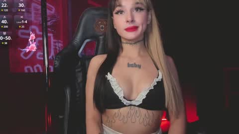 Snapshot of ashmila chatting on 01-29-25, 07:36 Mila online show from 01-29-25, 07:36