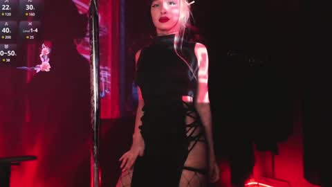 Snapshot of ashmila chatting on 02-04-25, 07:29 Mila online show from 02-04-25, 07:29