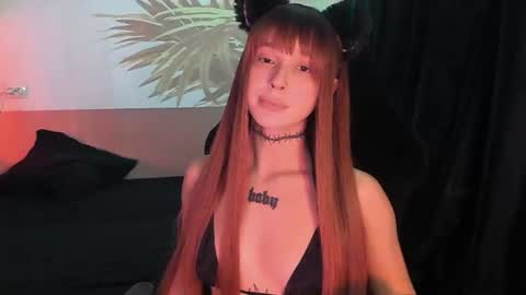 Snapshot of ashmila chatting on 06-25-26, 05:45 Mila online show from 06-25-26, 05:45