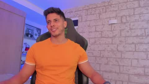 Snapshot of ashton_coleman_ chatting on 06-18-26, 11:09 my name real is camilo online show from 06-18-26, 11:09