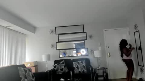 Asia online show from 12-19-24, 02:24