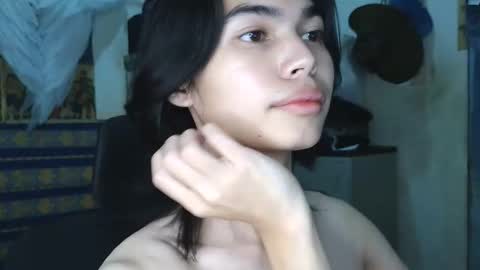 asian_babyboi online show from 11-28-25, 04:20