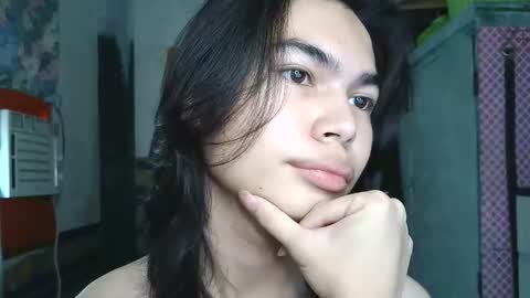 asian_babyboi online show from 04-12-26, 03:11