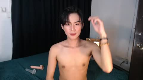 Snapshot of asian_cutiebaexx chatting on 06-22-26, 10:56 Pat online show from 06-22-26, 10:56