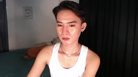 Snapshot of asian_cutiebaexx chatting on 07-17-26, 12:39 Pat online show from 07-17-26, 12:39